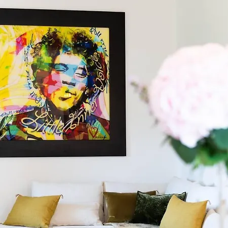 Villa Maison Tropezienne En Plein Centre Avec Jardin Et Piscine