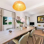 别墅 Maison Tropezienne En Plein Centre Avec Jardin Et Piscine *